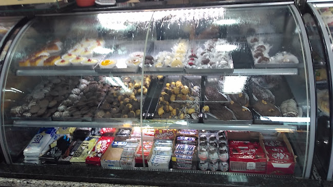 Caiuá Pães & Doces