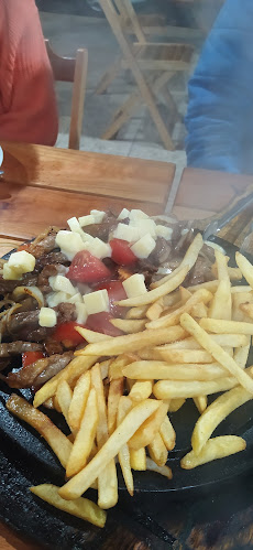 Comentarii opinii despre colina Pizzaria e Cervejaria