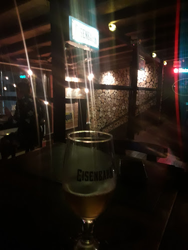 Pizza Di Pietre - Gastronomia e hotelaria