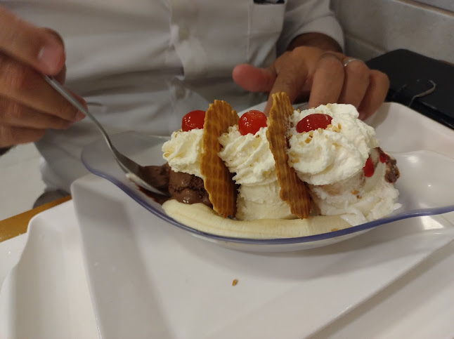 Calebito Sorveteria Cavaleiros