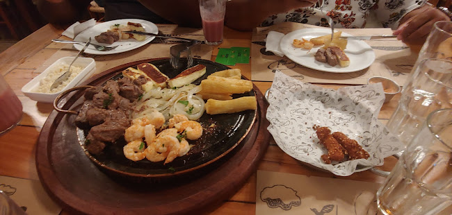 Opinii despre Mormaii Surf Bar (Orla JK) în Brasília - Gastronomia e hotelaria