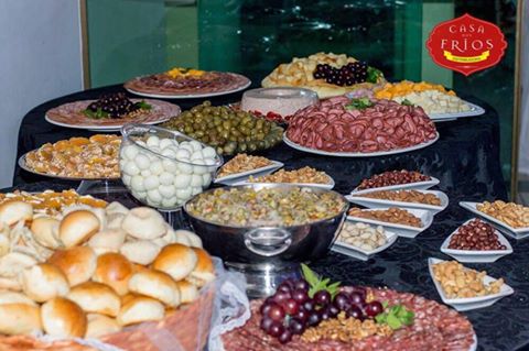 Opinii despre Pizzaria da Casa dos Frios în Catalão - Gastronomia e hotelaria