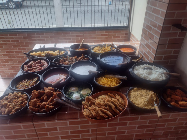 Opinii despre Cantinho da Roça Restaurante - Fogão a Lenha în Rio das Ostras - Gastronomia e hotelaria