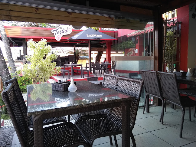 Tetha’s Grill - Gastronomia e hotelaria