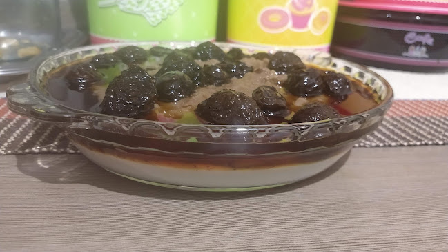 Opinii despre Lanchonete e Sorveteira o Point do Açaí în Lauro de Freitas - Gastronomia e hotelaria