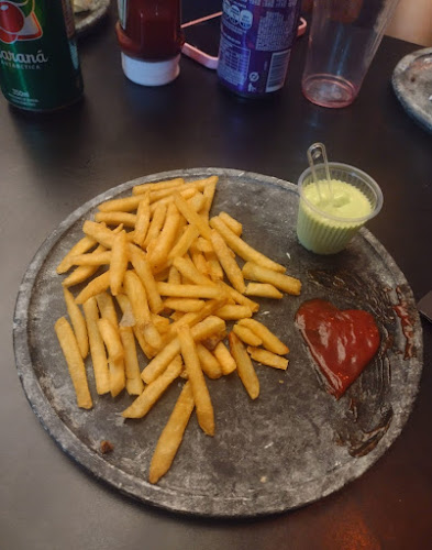 Comentarii opinii despre Medieval Burguer - Hamburgueria Artesanal em Itaperuna-RJ