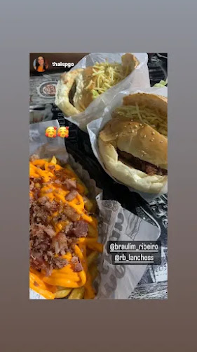 R. Paracatu, 25 - São Benedito, Santa Luzia - MG, 33125-600