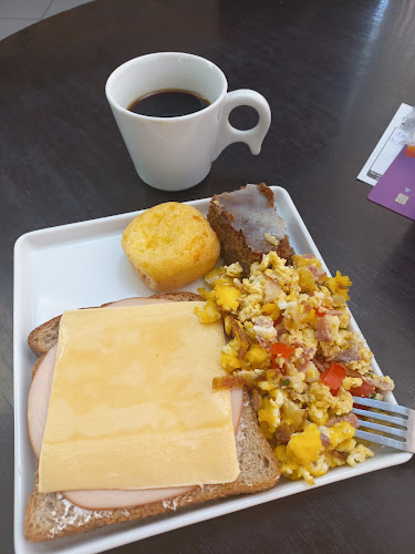 Panificadora e Confeitaria Rei Arthur - São José