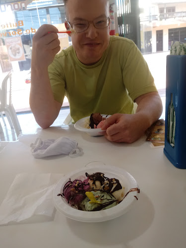 Sorveteria Noruega buffet de sorvetes