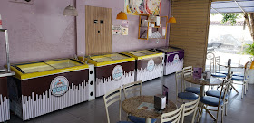 Sorveteria Famabom