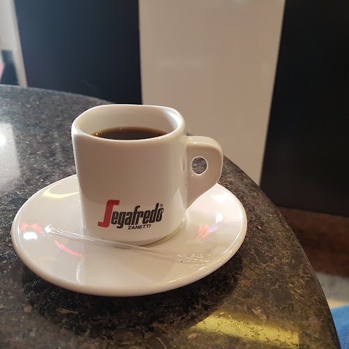 Opinii despre Bella Venezia Pizzas Congeladas în Belo Horizonte - Gastronomia e hotelaria