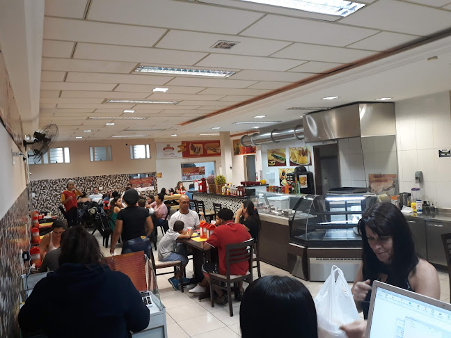 Paula & Marcos Lanches