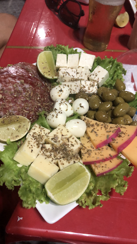 Monique Bar - Gastronomia e hotelaria