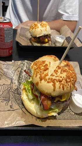 Metropoles Burger - Arujá