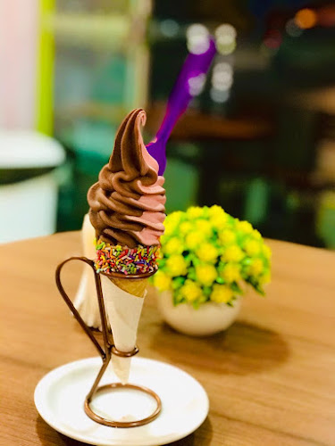 Opinii despre Maré Roxa Açaiteria - Líder în Salinópolis - Gastronomia e hotelaria