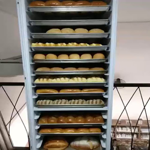 Comentarii opinii despre Conveniência Lá Torre