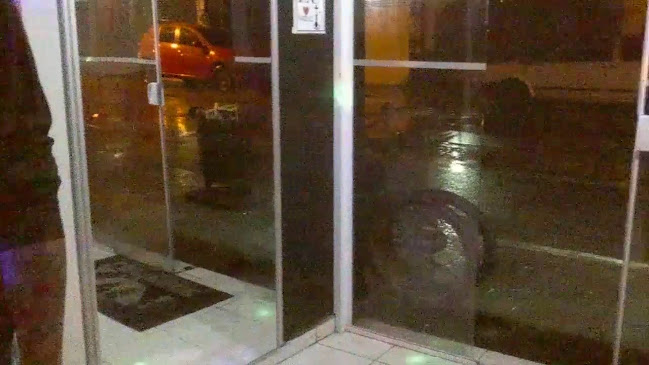 Comentarii opinii despre Corleone Lounge E Tabacaria