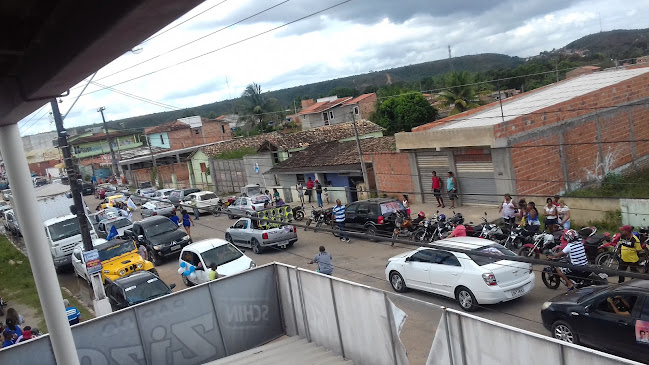 R. Padre Godinho, 626 - Santa Terezinha, Alagoinhas - BA, 48011-320, Brasil