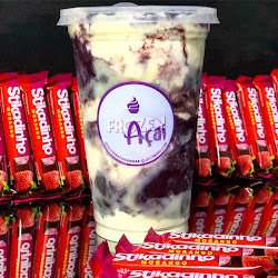 Frozen Açaí Canoas