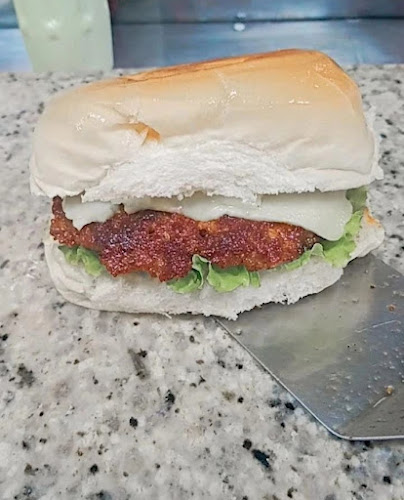 Paty Burguer Lanches - Gastronomia e hotelaria