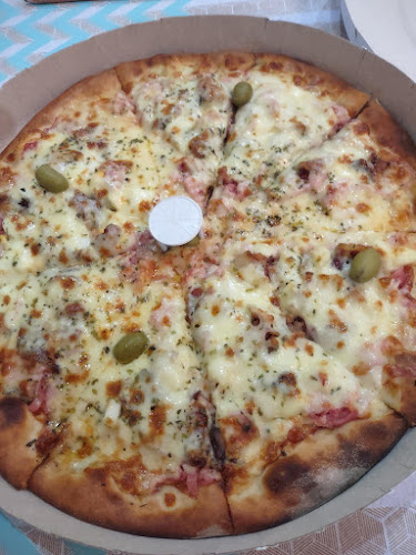 Comentarii opinii despre Esfiha Chopp & Cia da Dona Meire