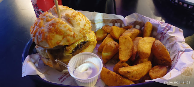 Opinii despre Metropoles Burger în Arujá - Gastronomia e hotelaria