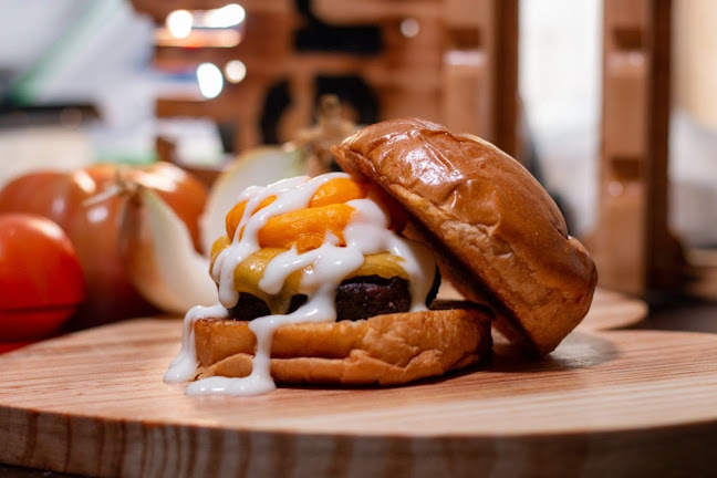 R. Santana, nº n - 15 - Nova Candeias, Candeias - BA, 43815-000