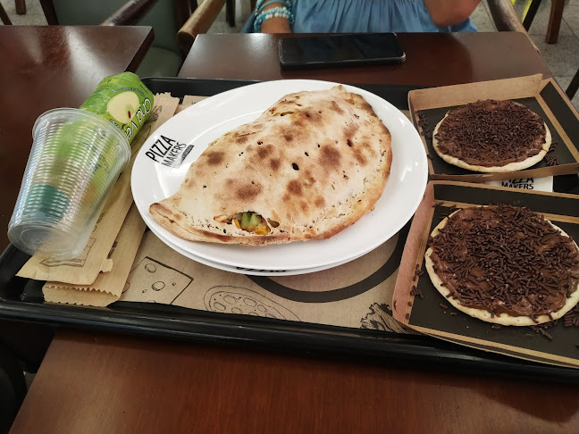 Pizza Makers - Shopping Bourbon