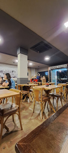 Av. Me. Benvenuta, 1618 - Trindade, Florianópolis - SC, 88035-001