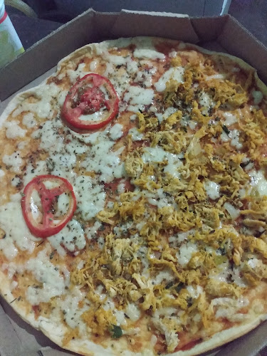 A Toca: Pizzaria e Pastelaria