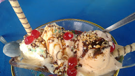 Sorveteria Polares/drive-thru