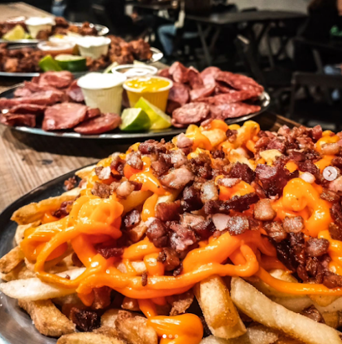 Comentarii opinii despre Bardega Os Manos