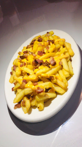 Restaurante D'gust - Gastronomia e hotelaria