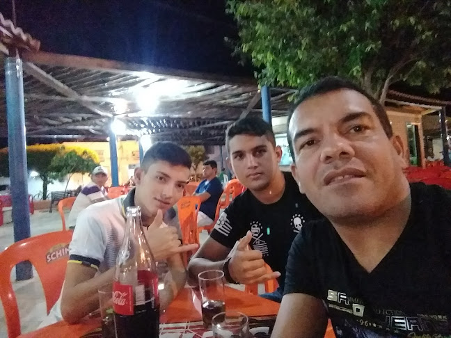 Churrascaria e Pizzaria Central - Gastronomia e hotelaria