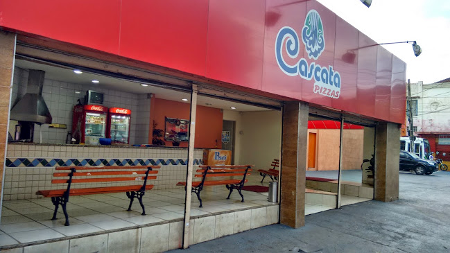 Cascata Pizzas Francisco Junqueira