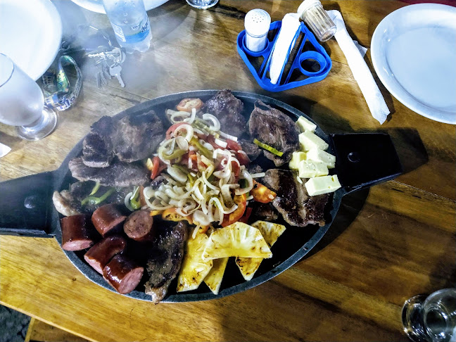 Churrascaria Carne na Pedra - Gastronomia e hotelaria