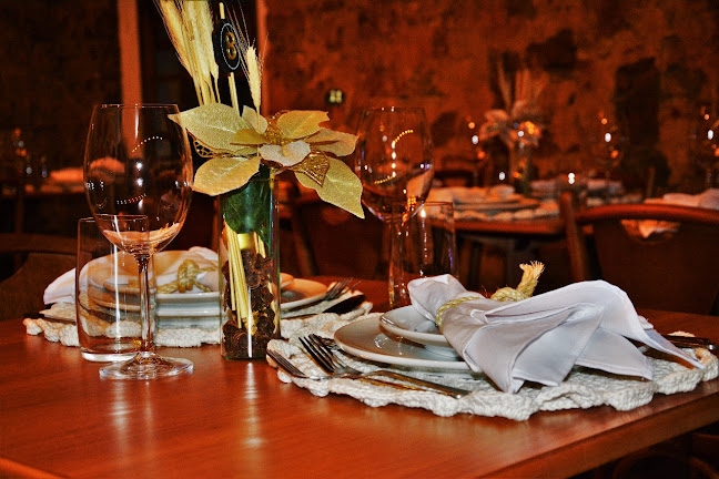 Casarao Adega Restô - Gastronomia e hotelaria