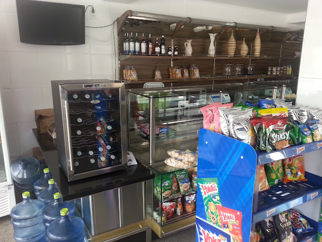 Av. Dr. Elpídio de Almeida, 1348 - Catolé, Campina Grande - PB, 58410-215, Brasil