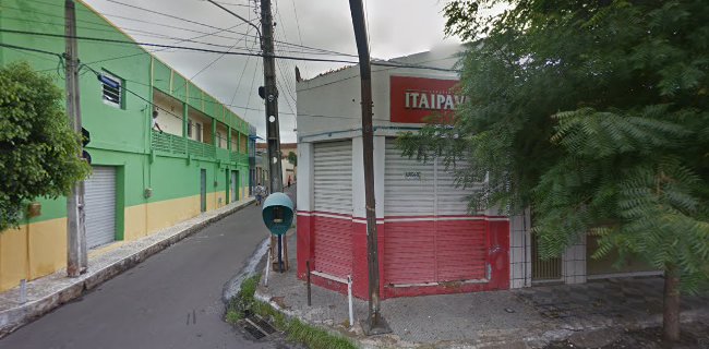 Bat-Caverna Rock Bar